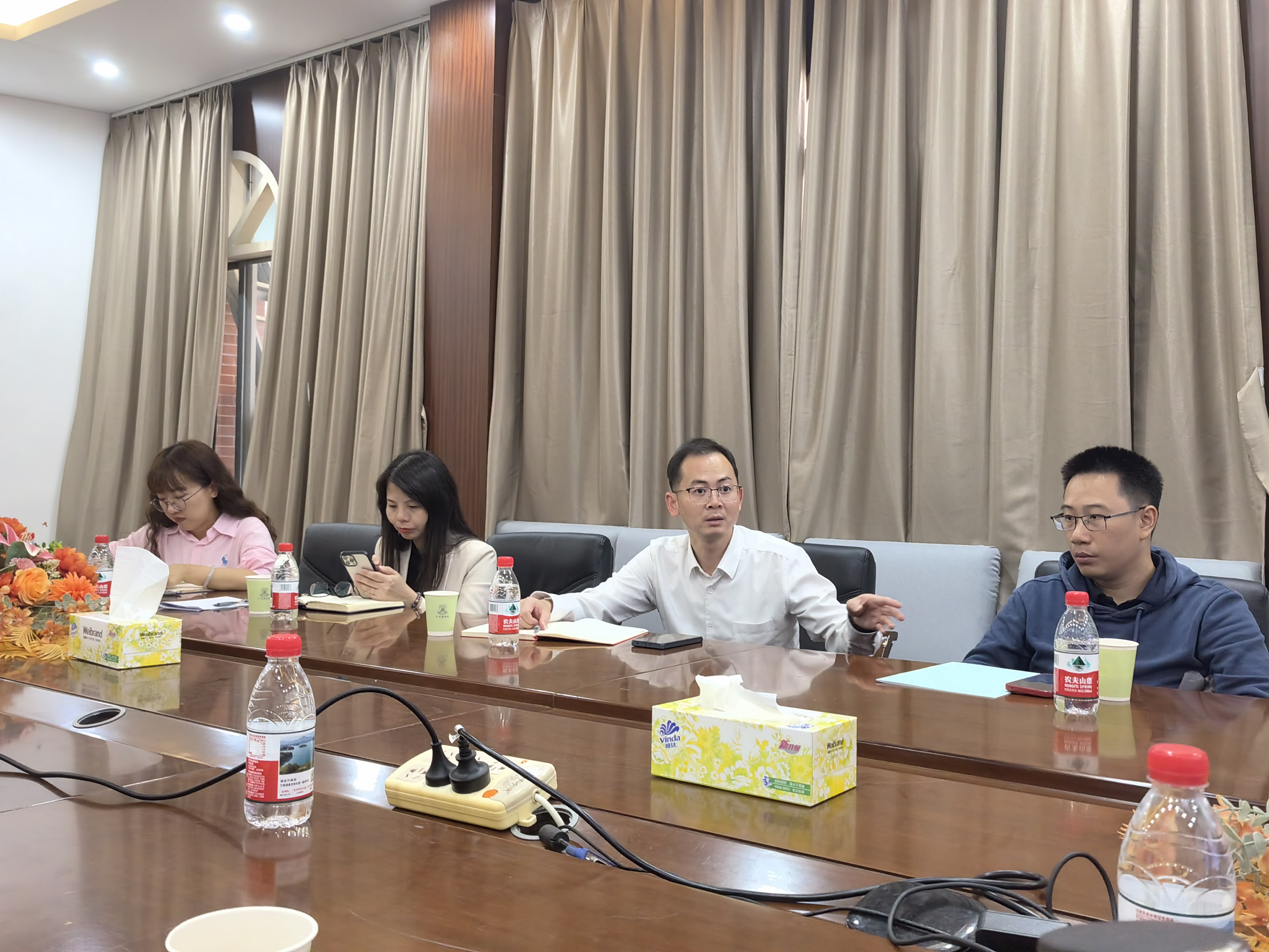 我校副校长、太阳成集团tyc33455院长周鹏发言现场.jpg
