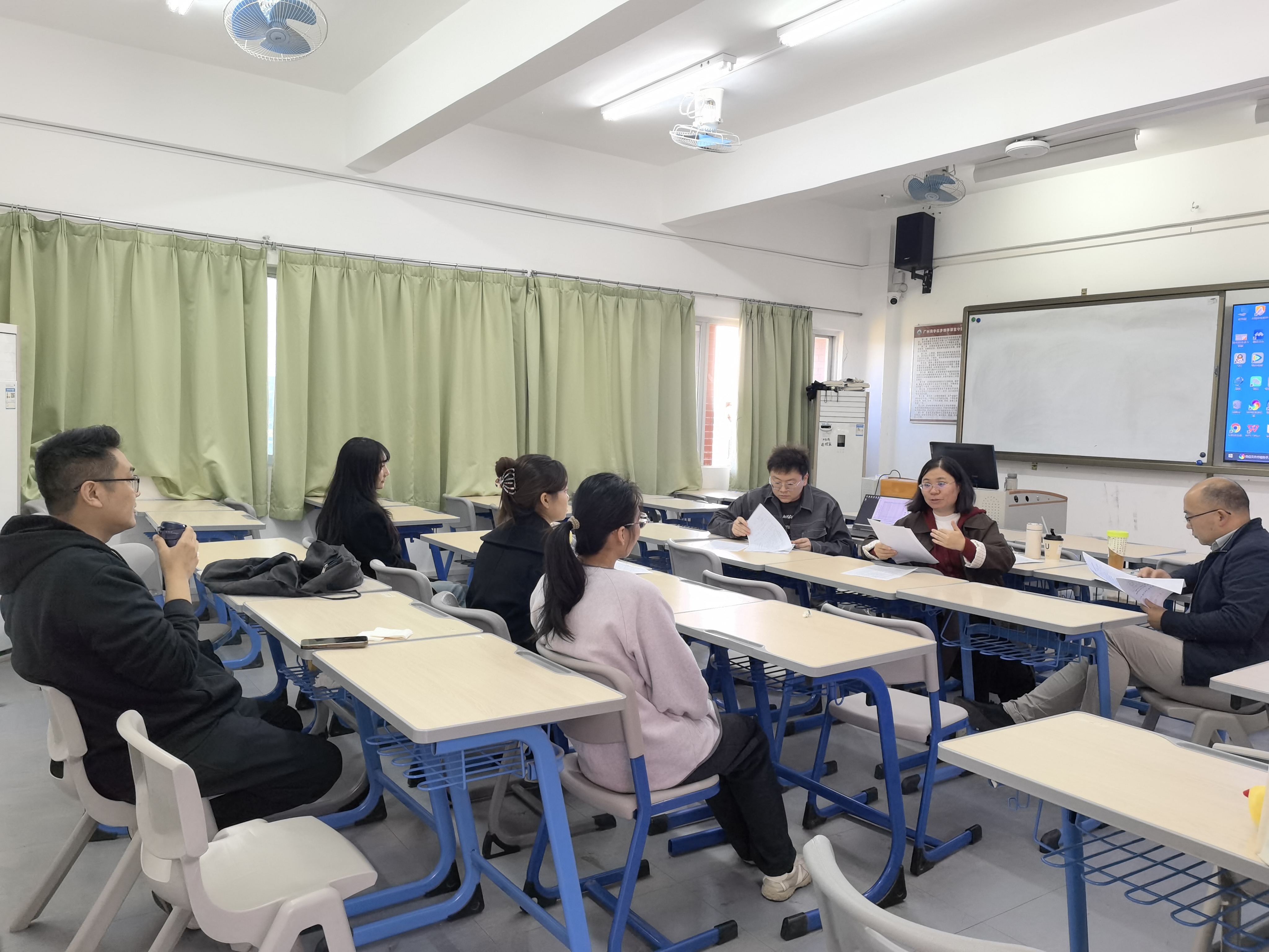 现场点评(一).jpg