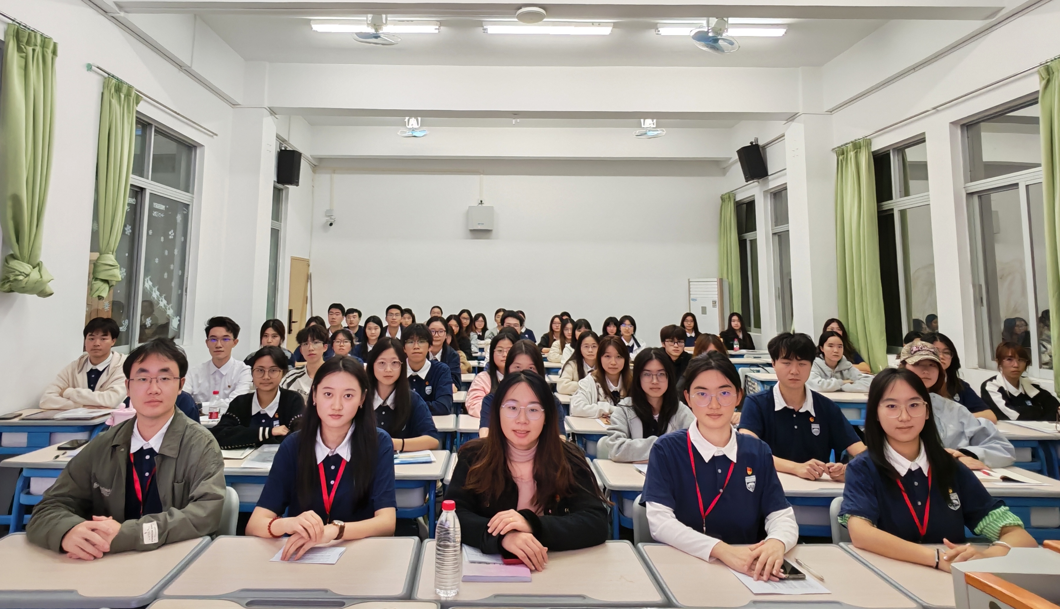 大合照.jpg